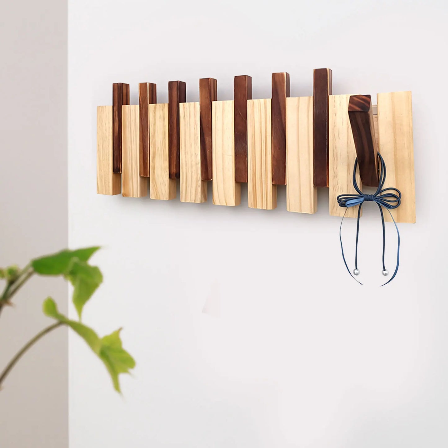 8 Hooks Wooden Coat Hanger
